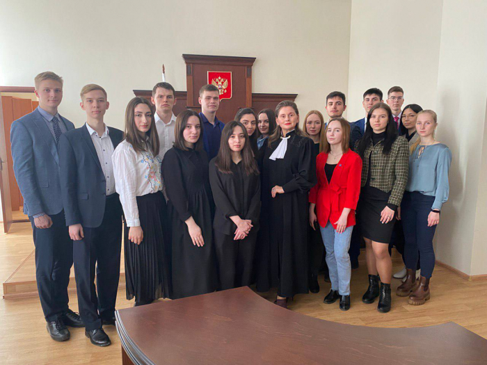 Студенты СГЮА посетили Двенадцатый арбитражный апелляционный суд