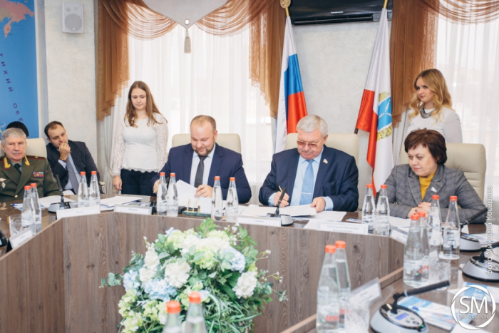 Региональный Совет ректоров и облизбирком подписали соглашение о сотрудничестве