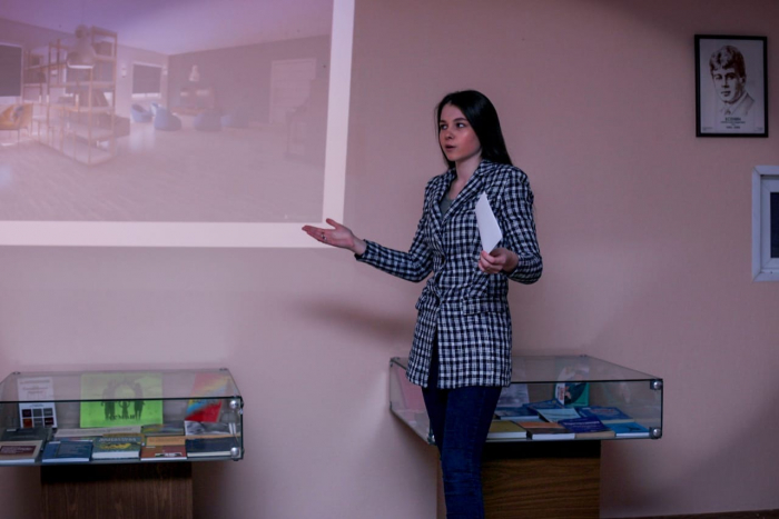 Студентка СГЮА представила дизайн-проект комнаты отдыха в общежитии