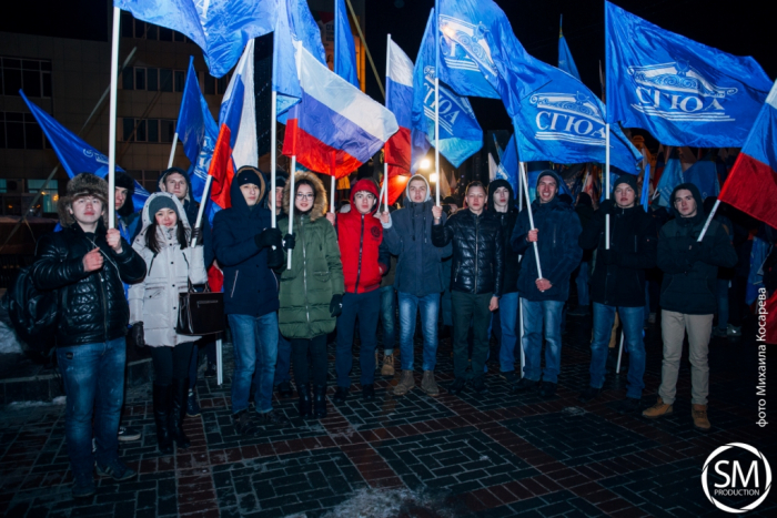 Студенты и преподаватели СГЮА приняли участие в митинге «Крым наш!»