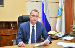 Поздравление губернатора Саратовской области Романа Бусаргина с Днём знаний